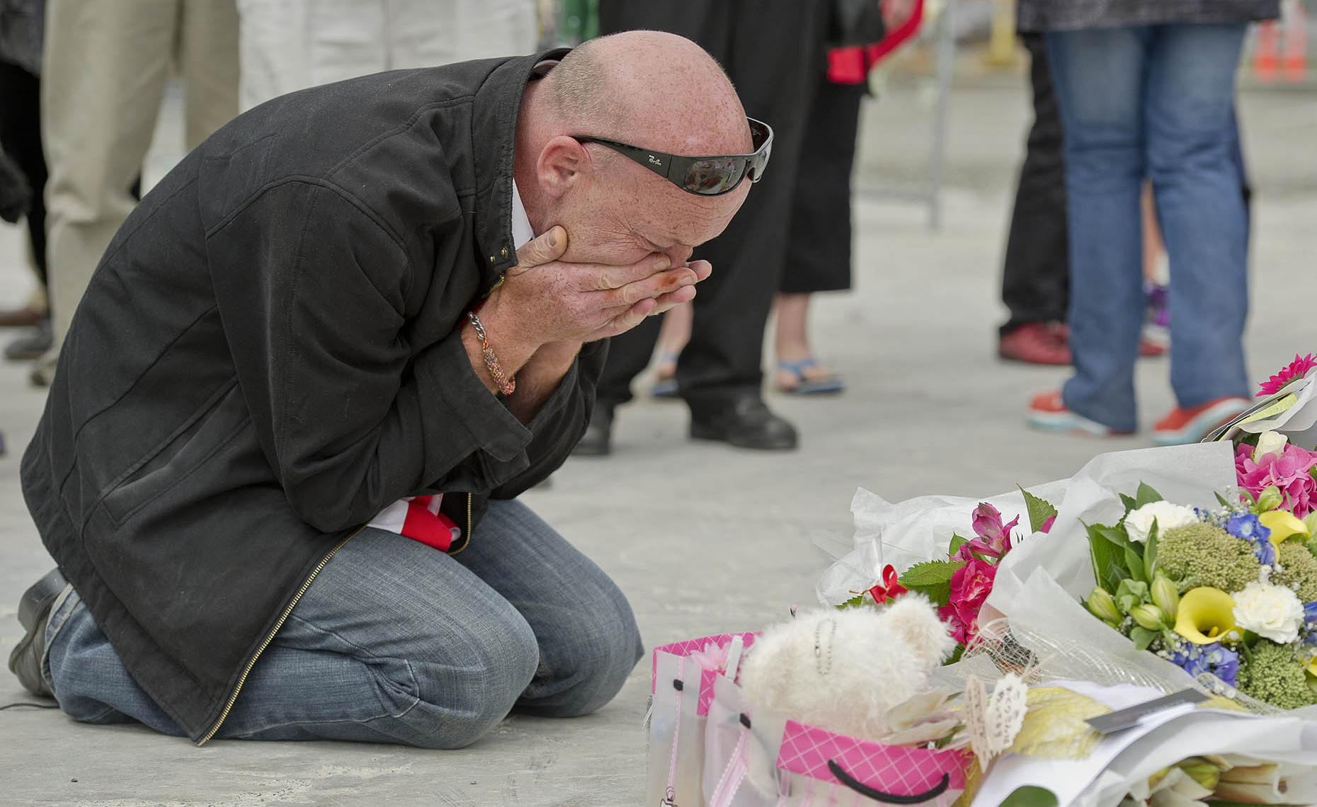 NEW_PhotoReporters_earthquake-memorial-service_Christchurch_NZ