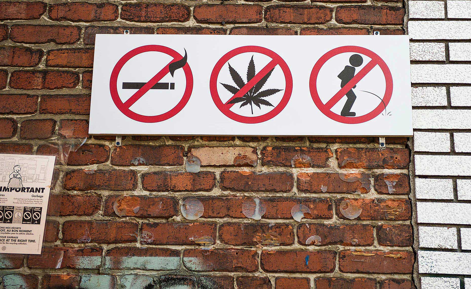 PAR_PhotoReporters_No-can-do-sign_Montreal_Canada